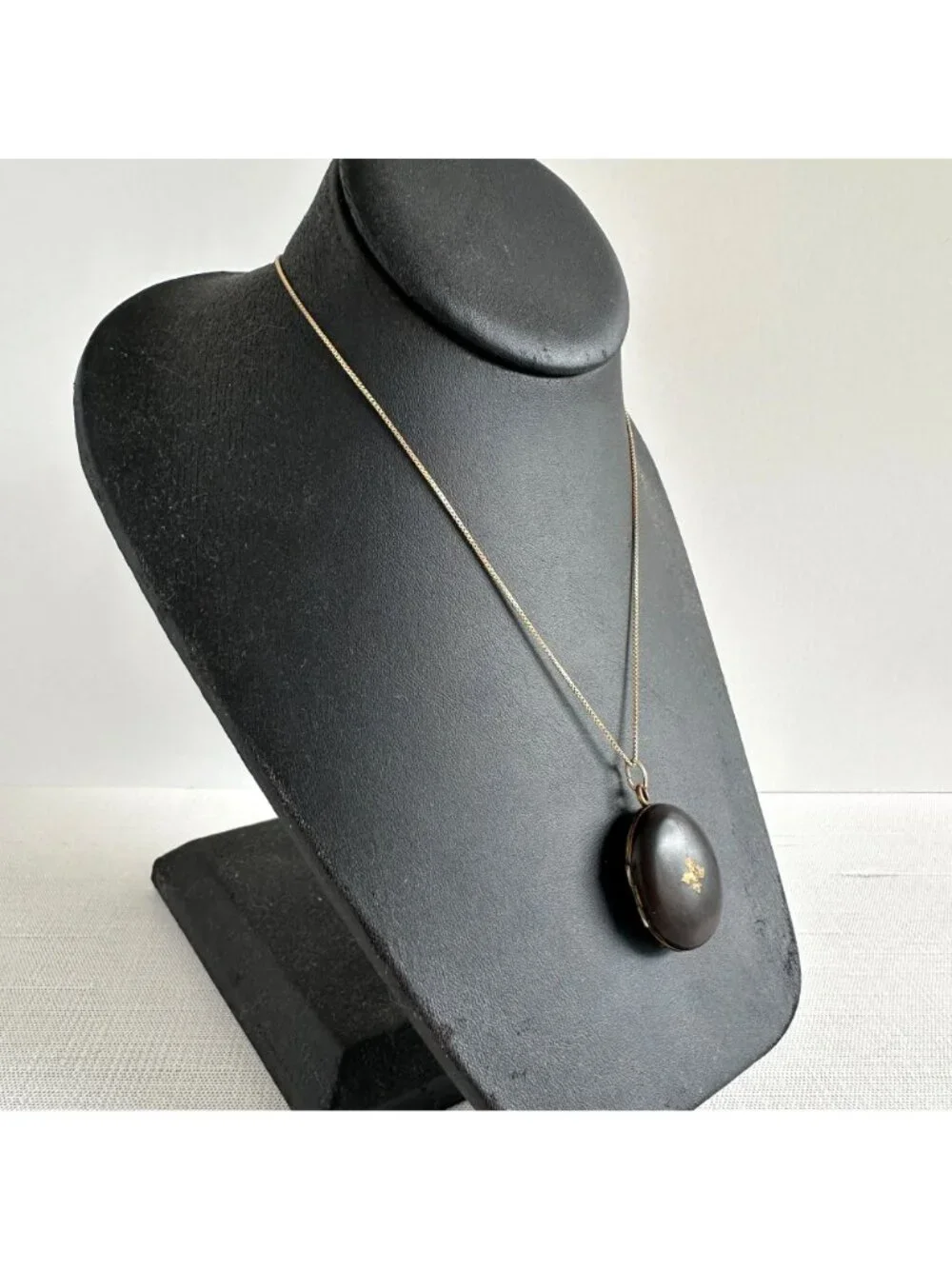 Antique Victorian Mourning Locket Vulcanite Cross 1868 Patent Date - Picture 10 of 14